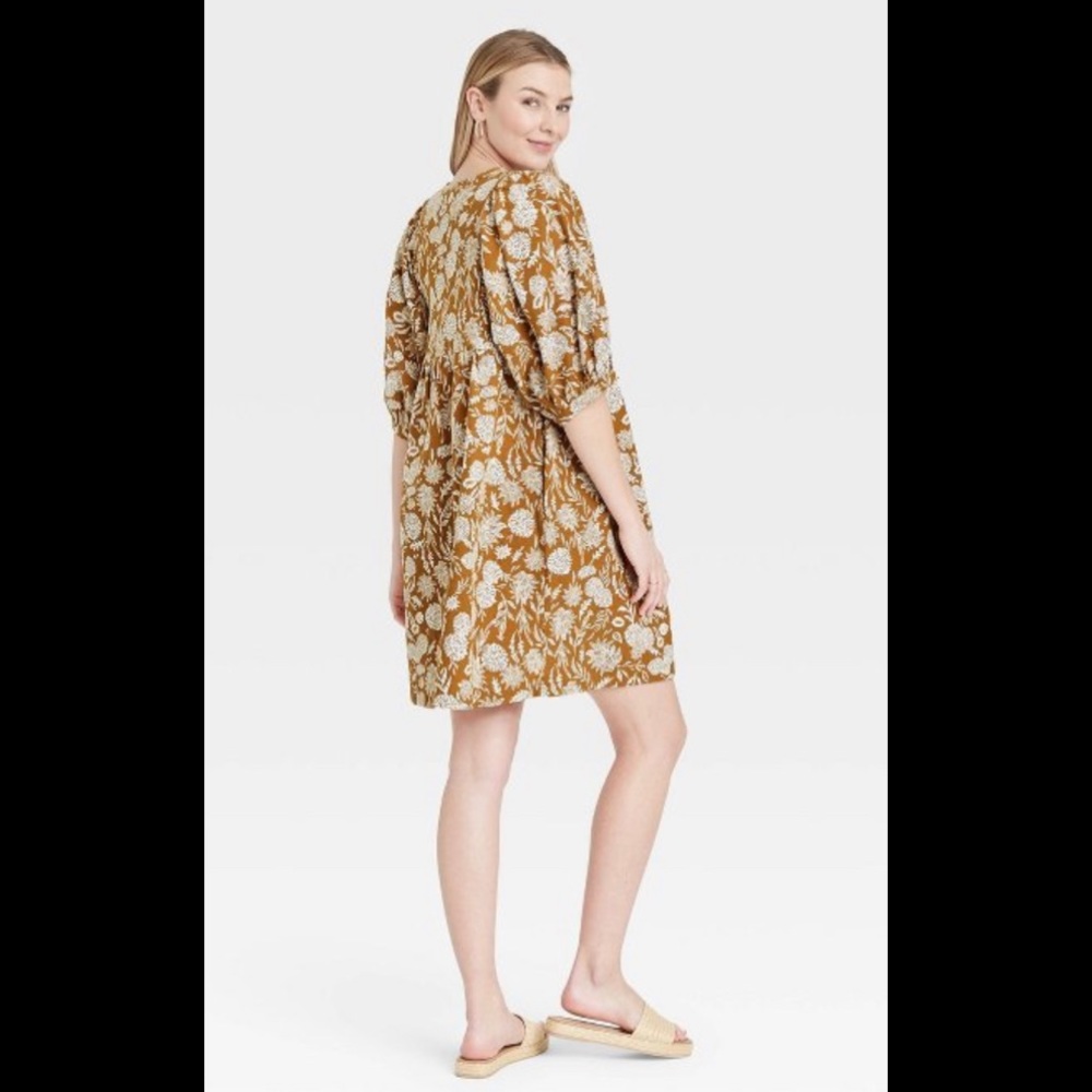 NWT Target Universal Thread Puff Sleeve Dress
